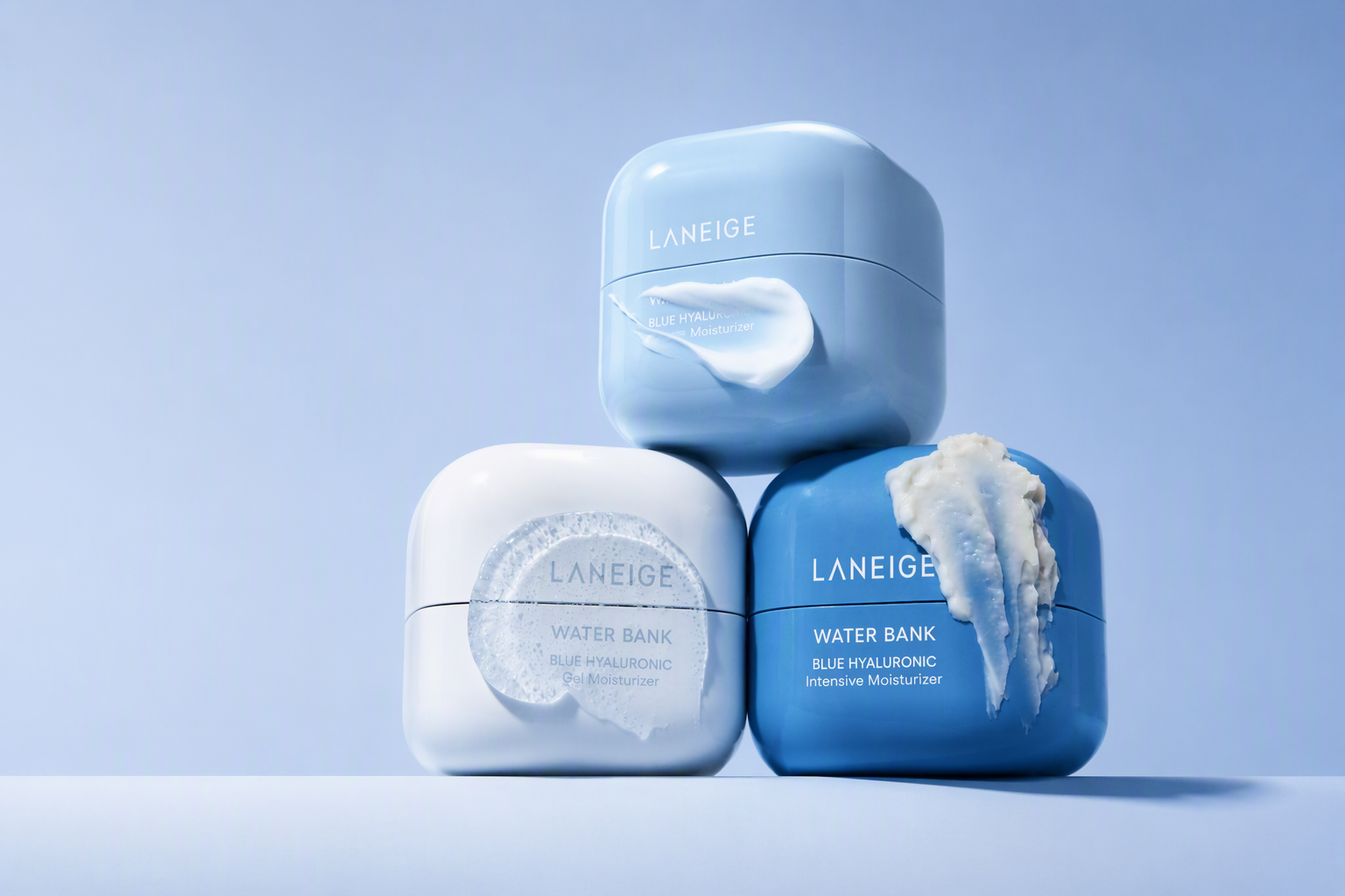 Dehydrated vs. Dry Skin - What's the Difference?