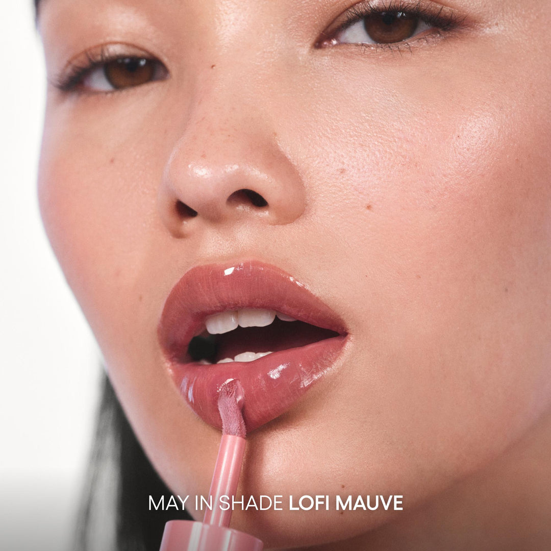 Lo-Fi Mauve JuicePop Box Lip Tint on model